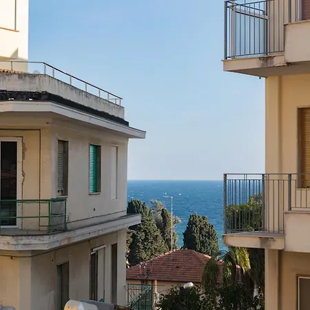 H11 La - Spiagge 公寓